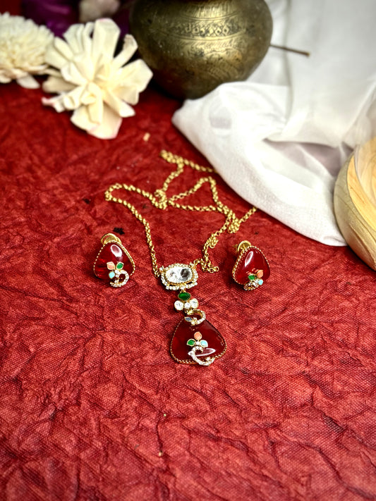 Ruby Breeze Pendant Set
