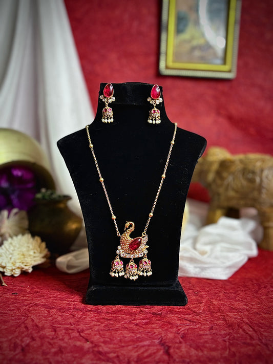 Ruby Swan Grace Set